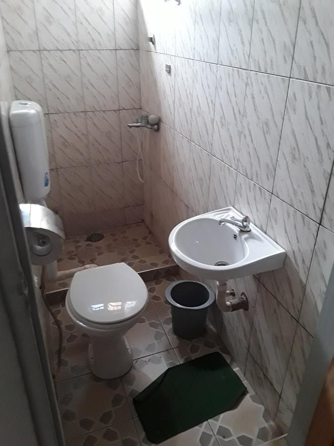 Bizay Hotel Sunyani Экстерьер фото